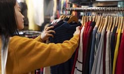 Cara Menemukan Ukuran yang Pas Saat Membeli Baju Bekas, Anti Zonk! 