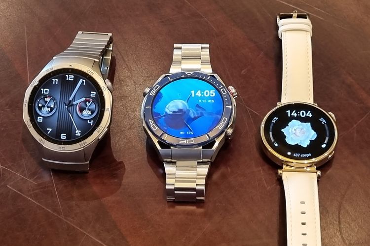 Huawei merilis arloji pintar terbarunya, Watch GT 4, Kamis (14/9/2023). Ada dua model yang dirilis yaitu 46 mm (paling kiri) dan 41 mm (paling kanan). Sementara Huawei GT Ulitmate (tengah) sudah diperkenalkan beberapa waktu lalu.