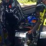 Polisi Tilang Pengendara Motor dengan Pelat Nomor 