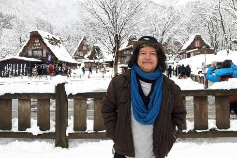 Andrea Hirata Akan Beri Kejutan untuk 2 Novel yang Rilis pada 2019