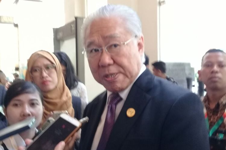 Menteri Perdagangan Enggartiasto Lukita usai acara pembukaan Indonesia-Asia Forum 2018 di Nusa Dua, Bali, Selasa (10/4/2018)