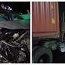 Rem Blong, Truk Kontainer Tabrak Beruntun 7 Kendaraan hingga Ringsek di Tol Pluit