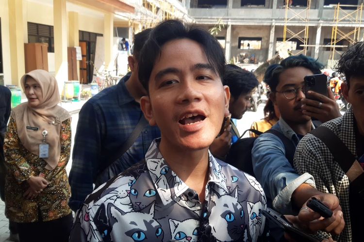 Soal Anggaran Makan Bergizi Gratis, Gibran: Mungkin Tiap Kota "Cost ...