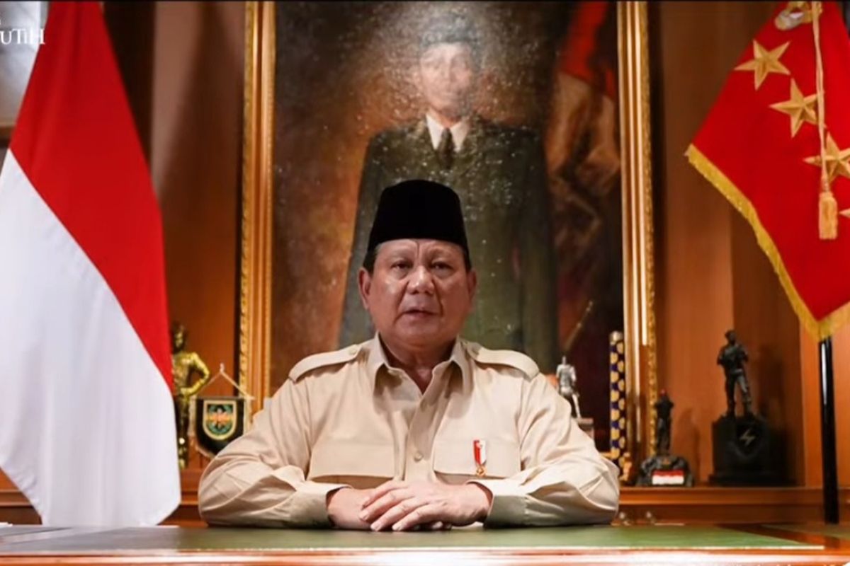 Prabowo Sidak Program Makan Bergizi Gratis di 2 Sekolah Jaktim
