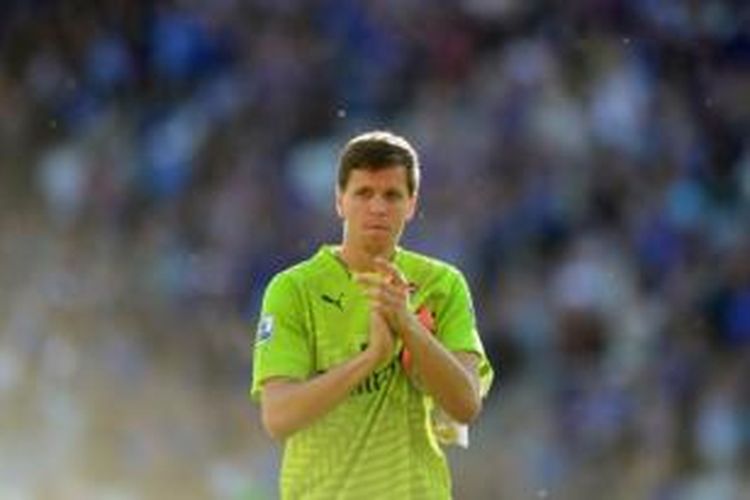 Kiper Arsenal asal Polandia, Wojciech Szczesny.