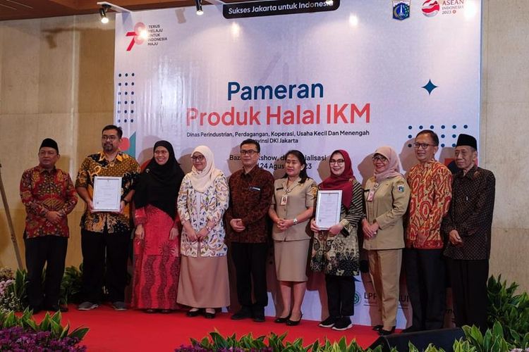 Pameran Produk Halal IKM (Industri Kecil dan Menengah): Bazar, Talkshow, dan Sosialisasi yang diadakan di Balai Pertemuan Lantai Dasar Blok G Balai Kota DKI Jakarta, Selasa (22/8/2023).