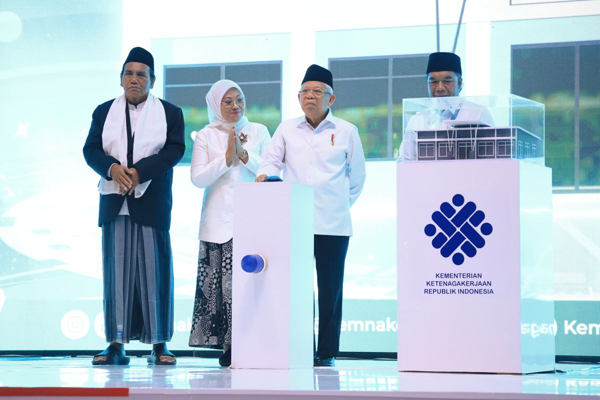 Wakil Presiden (Wapres) KH Ma?ruf Amin meresmikan 525 Balai Latihan Kerja (BLK) Komunitas, Kamis (7/3/2024). 
