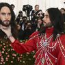 Deretan Selebritas Pria dengan Penampilan Paling Dikenang di Met Gala