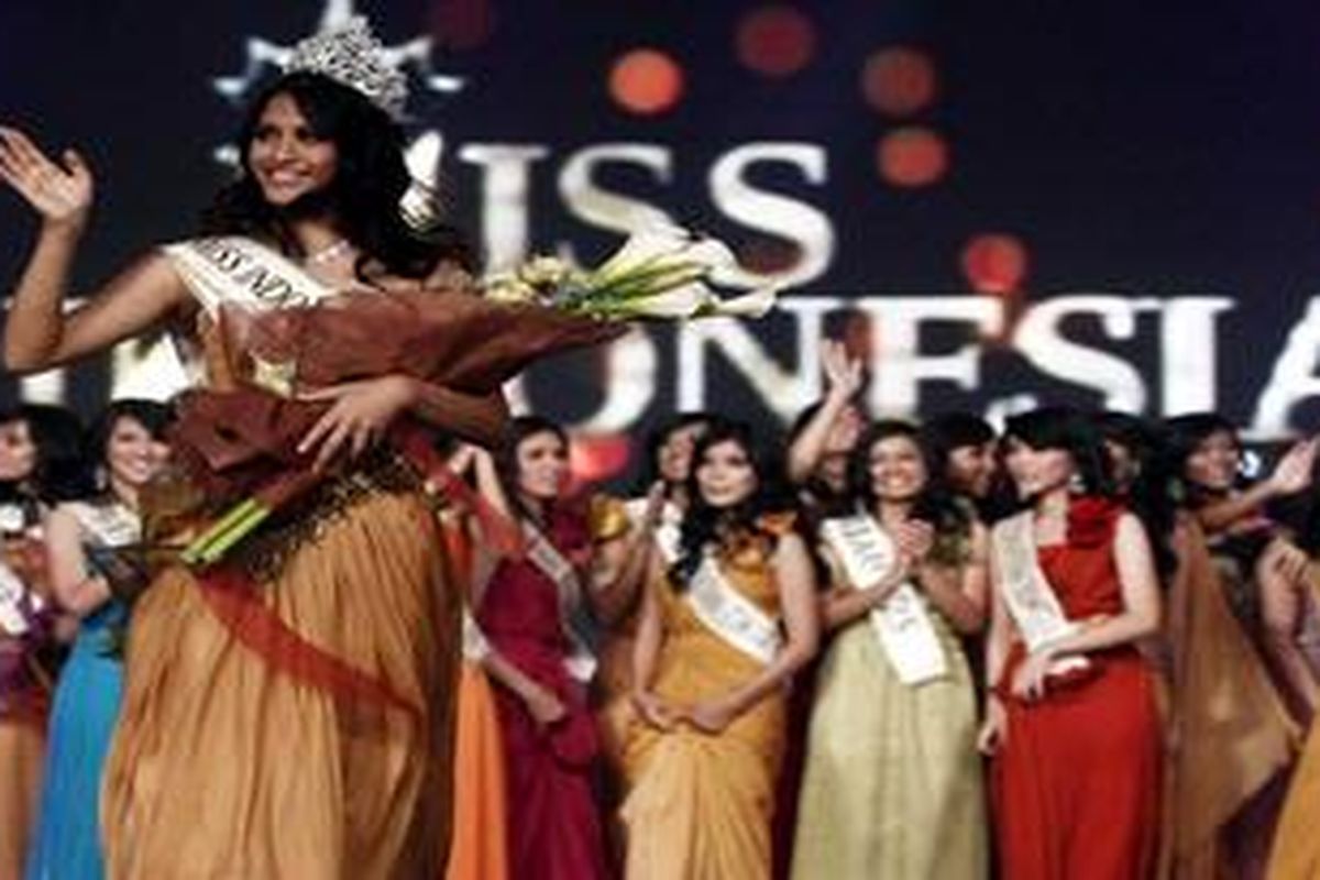 Asyifa Latief dari Jawa Barat dinobatkan sebagai Miss Indonesia 2010 dalam Grand Final Pemilihan Miss Indonesia 2010 di Jakarta, Selasa (1/6/2010) malam. Kontes diikuti 33 perwakilan dari berbagai wilayah di Indonesia.