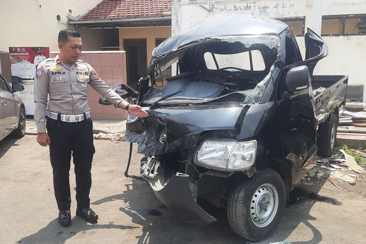 Kronologi Fortuner di Pati Tabrak Tiga Kendaraan di 2 Lokasi: 1 Orang Tewas, 3 Terluka