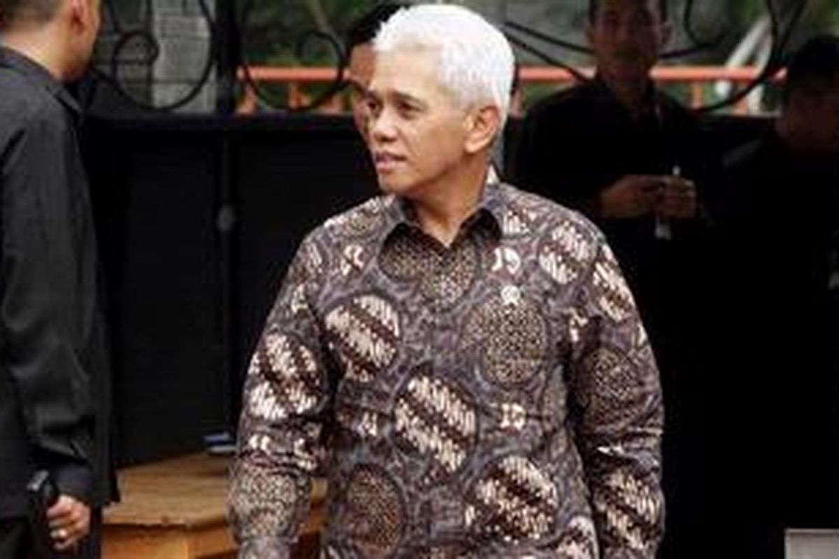 Menteri Koordinator bidang Perekonomian Hatta Radjasa 