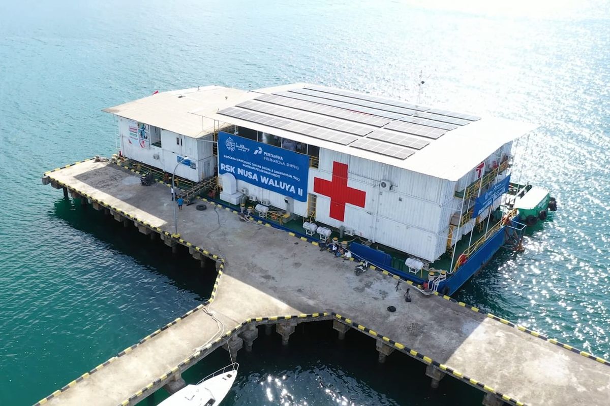 PT Pertamina International Shipping (PIS) dan Yayasan Dokter Peduli (doctorSHARE) menghadirkan penyediaan layanan kesehatan terapung Rumah Sakit Kapal Nusa Waluya II di Papua.