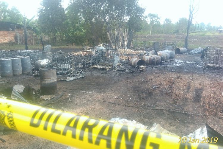 Inilah lokasi tempat penampungan minyak diduga ilegal di Desa Simpang Pelabuhan Dalam yang terbakar dan meledak Rabu pagi 