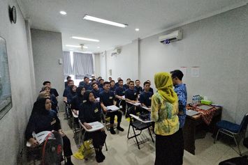 FIA UI Gelar Pelatihan Kaizen dan “Japanese Management” Untuk Siswa LPK