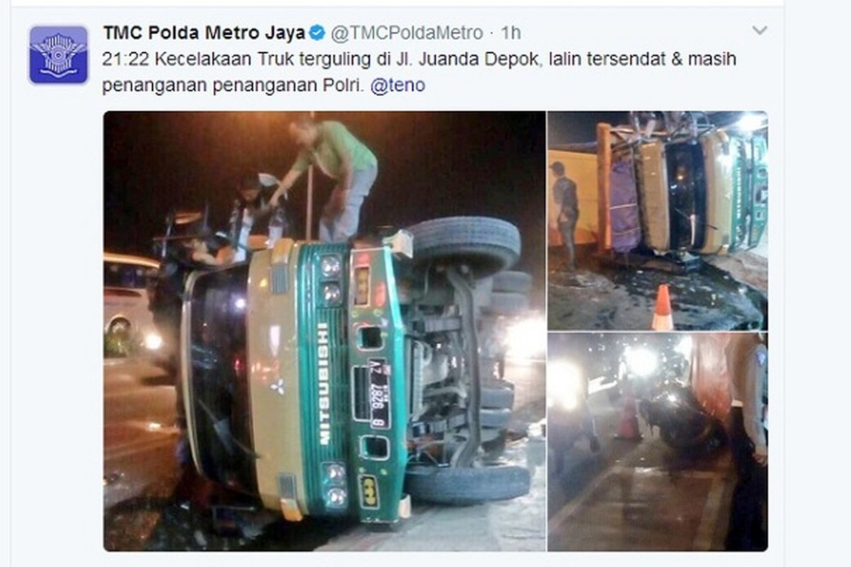 Truk terguling di Jalan Juanda, Depok, Rabu (17/5/2017) malam.