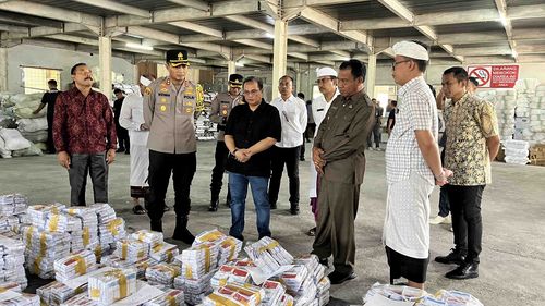 Logistik Pilkada 2024 Lengkap, KPU Buleleng Antisipasi Cuaca Buruk Saat Pendistribusian