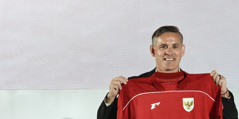 John Herdman secara resmi diperkenalkan sebagai pelatih Timnas Indonesia pada Selasa (13/1/2026) di Hotel Mulia, Jakarta.