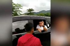 Mobilnya Dihadang Warga yang Protes Jalan Rusak, Bupati Mamuju Marah