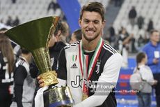 Kata-kata Pertama Bek Juventus Setelah Positif Terpapar Virus Corona