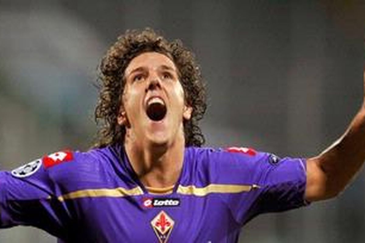 Gelandang serang Fiorentina, Stevan Jovetic, mengaku pernah menolak pinangan Juventus dan Manchester City.