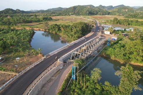 Pembangunan Jalan Kelar Maret, Labuan Bajo-Tanamori Cuma 30 Menit