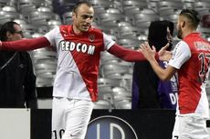 Dua Gol Berbatov Bawa Monaco Taklukkan Toulouse