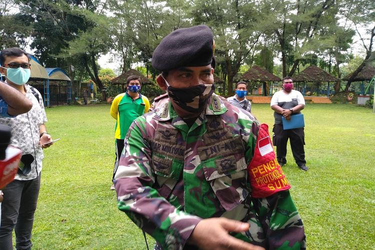 Wakil Ketua Operasi Satgas Covid-19 Sumatera Utara, Kol. Inf. Azhar Mulyadi mengatakan, kedatangan tim dari Satgas Covid Provinsi Sumut dengan Satgas Covid Kabupaten Deli Serdang untuk melakukan pengecekan sekaligus penutupan langsung atas kolam renang tempat wisata Hairos yang menjadi kewajiban Deli Serdang.