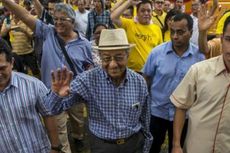 Bentuk Partai Baru, Mahathir Galang Oposisi terhadap PM Razak