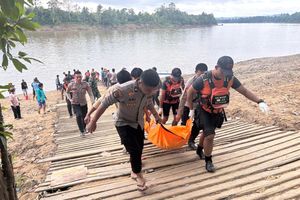 Ferry Tenggelam di Kutai Barat, 7 Penumpang Ditemukan Tewas dan Satu Orang Masih Hilang