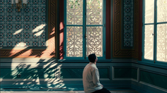 Mengapa Duduk Tenang Sebelum Shalat Termasuk Sunnah? Ini Penjelasannya