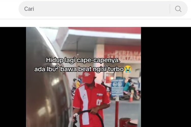 Tangkapan layar soal sepeda motor beat yang sedang mengisi BBM.