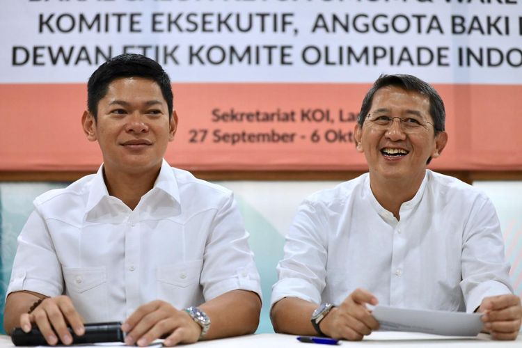 Bakal calon Ketua Umum Komite Olimpiade Indonesia (KOI) periode 2019-2023, Raja Sapta Oktohari, didampingi Warih Sadono sebagai bakal calon Wakil Ketua Umum KOI.