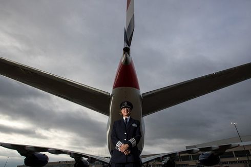 Pilot Ungkap Sensasi Menerbangkan Pesawat Terbesar di Dunia