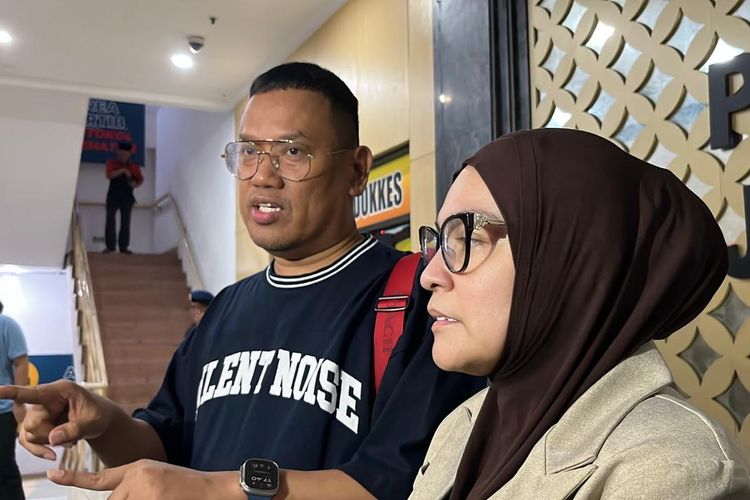 Ijazah dan Foto yang Hilang Milik Uya Kuya Sudah Dikembalikan, Ada di Depan Rumah