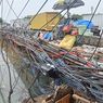 Kondisi Kabel di Kapuk Memprihatinkan, Bertahun-tahun Tak Pernah Dirapikan