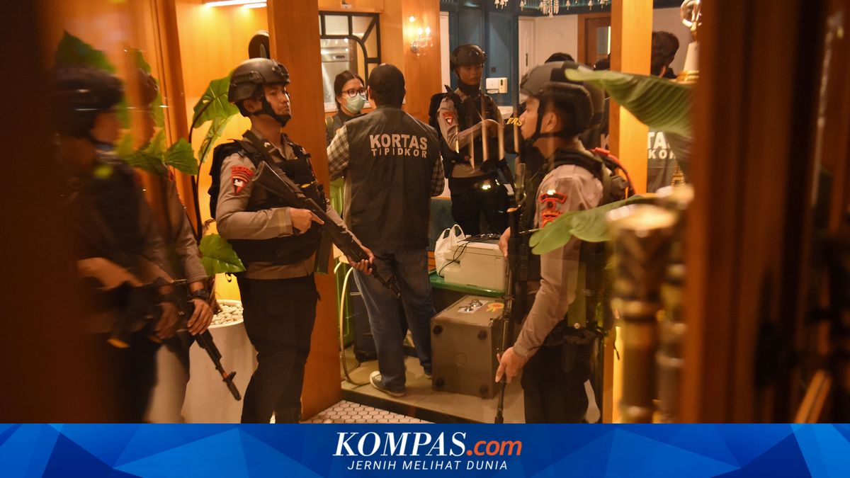 Mencegah Monopoli Penegakan Hukum: Bahaya Kerajaan Kecil di Lembaga Penegak