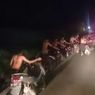 Gerombolan Diduga Pesilat Bikin Onar di Jombang, Bawa Senjata Tajam dan Bakar Motor Warga