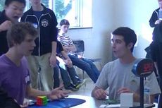 Remaja AS Selesaikan Permainan Rubik dalam 5,25 Detik