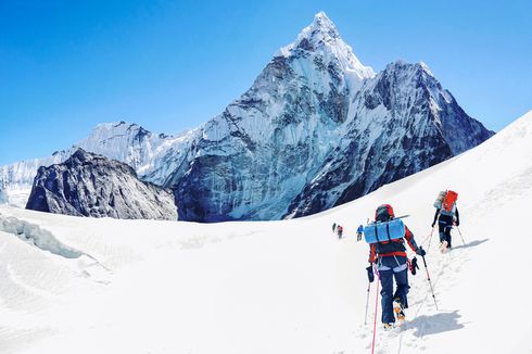 Seorang WNI Meninggal Dunia Saat Mendaki Gunung Everest