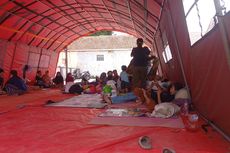 Mengungsi di Tenda Usai Gempa Sumedang, Warga: Takut, Enggak Berani ke Rumah