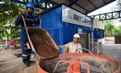 3,4 Juta Ton Abu Sisa Batu Bara Disulap Jadi Bahan Baku Semen hingga Beton 