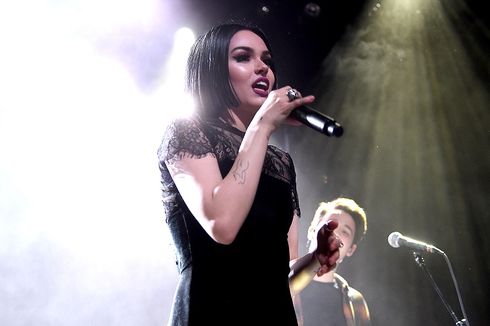 Tak Berizin, Penyanyi Pop Maggie Lindemann Ditahan Saat Tampil di Malaysia