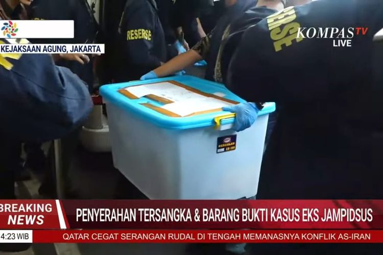 Polri Libatkan Secret Service Cek Keaslian Barang Bukti Kasus Febrie Adriansyah