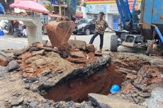 Berlubang dan Ambles Sebagian, Saluran di Kebayoran Baru Diperbaiki