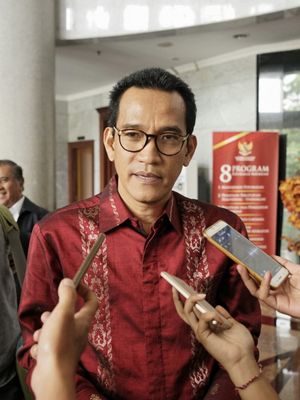 Pakar Hukum Tata Negara Refly Harun