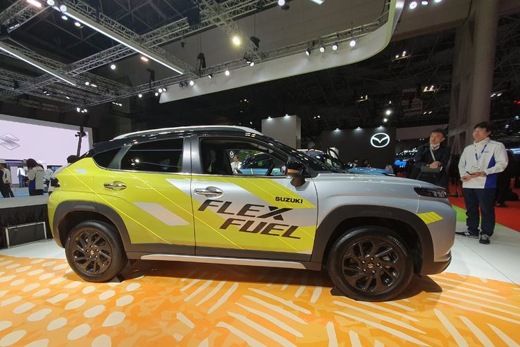Suzuki Fronx Flex Fuel tampil di ajang Japan Mobility Show 2025