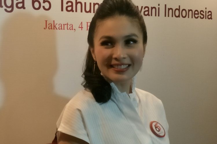 Sandra Dewi usai menghadiri sebuah acara di kawasan Senayan Jakarta Pusat, Selasa (4/2/2020)