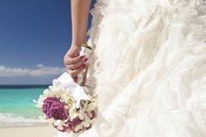 Kiat Rencanakan Pesta Pernikahan di Tepi Pantai 