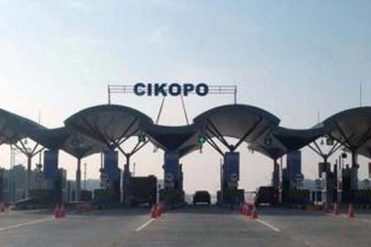 Pintu tol Cikopo.