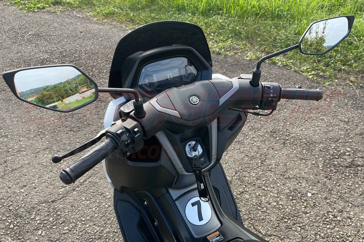 Yamaha NMAX Neo